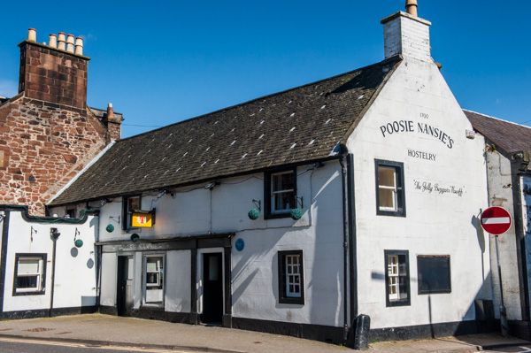 Poosie Nanie's Inn