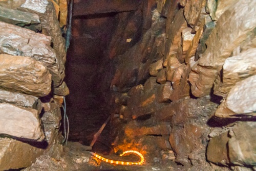 Entering Mine Howe