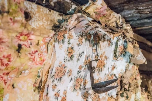 Layer upon layer of wall paper