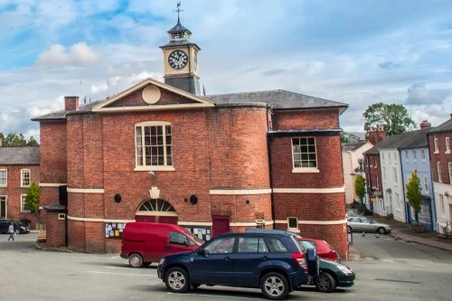 Montgomery Town Hall, 1748