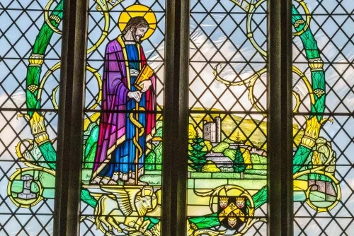 Dr Glynn Jones memorial window