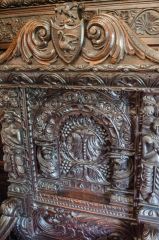 Elizabethan chair