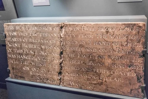 The 1681 Pudding Lane anti-Catholic plaque