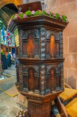 The 1601 wooden pulpit