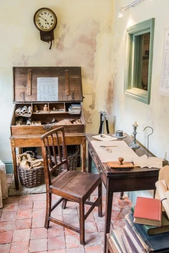 The weighing clerks office