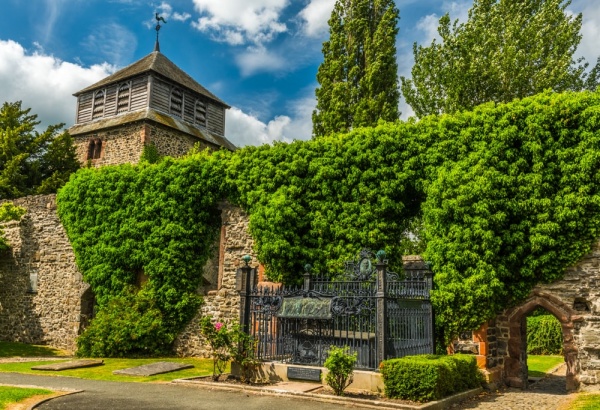 St Mary's Church, Newtown