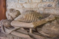 The late medieval cadaver effigy