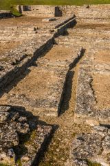 Foundation walls in the north-west range