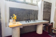 The altar and Yeo memorials