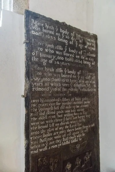 17th century black slate memorial to the 3 Yeo sisters