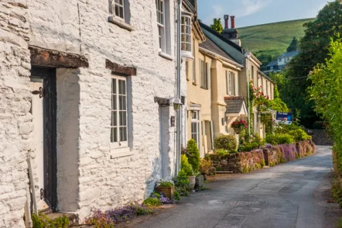 Picturesque cottages near the harbour