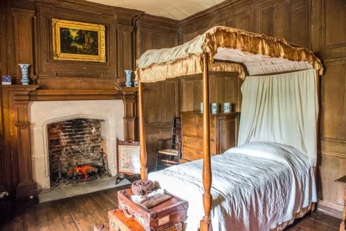 The Panelled Bedroom