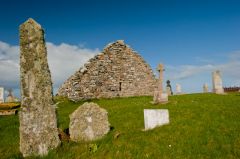 Nunton Chapel (Teampall Mhuire), The chapel from the churchyard