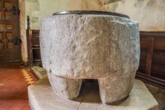 The very unusual 8th century font