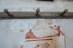 Georgian hat pegs and traces of wall paintings