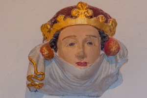 Queen Isabella carved head