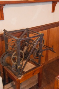 1700 clock mechanism