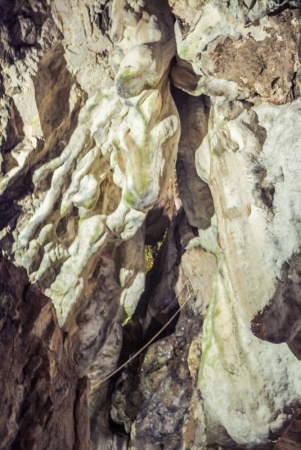 Peak Cavern rock formation