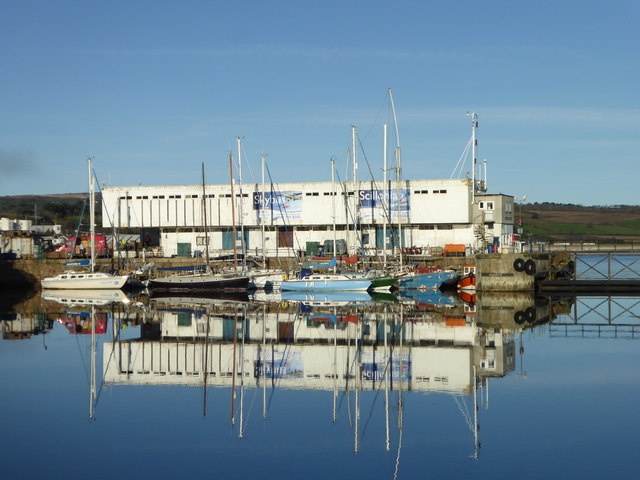 Penzance Harbour (c) Rod Allday