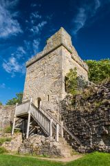 Pickering Castle, mural tower