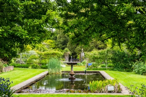 The walled garden fountain
