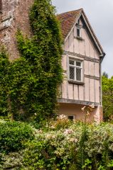 Pashley Manor Gardens, A glimpse of the manor house