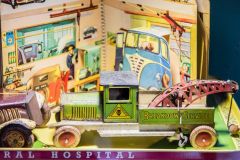 Pollocks Toy Museum, English tinplate toy display