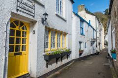 A narrow alley near the harbour