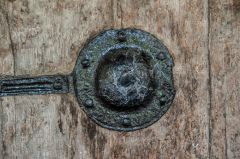 The 14th century sanctuary knocker