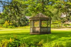 A summerhouse by the Streamside Walk
