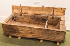A late medieval parish chest from Llaneyre