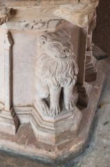 Rendlesham, St Gregory's Church, Carved lion on the font stem