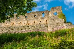 The castle wall from the riverside