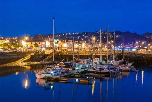 Rothesay harbour at night