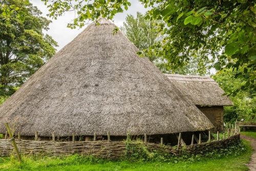 The Iron Age roundhouse