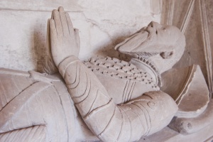 Another view of the effigy