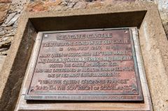 Historical plaque erected by the Irvine Burns Club