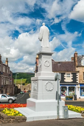 Sir Walter Scott's statue in Selkirk
