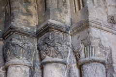 12th-century doorway capitals