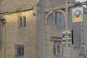 14th century Shaven Crown Inn