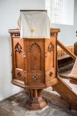 The 19th century wineglass pulpit