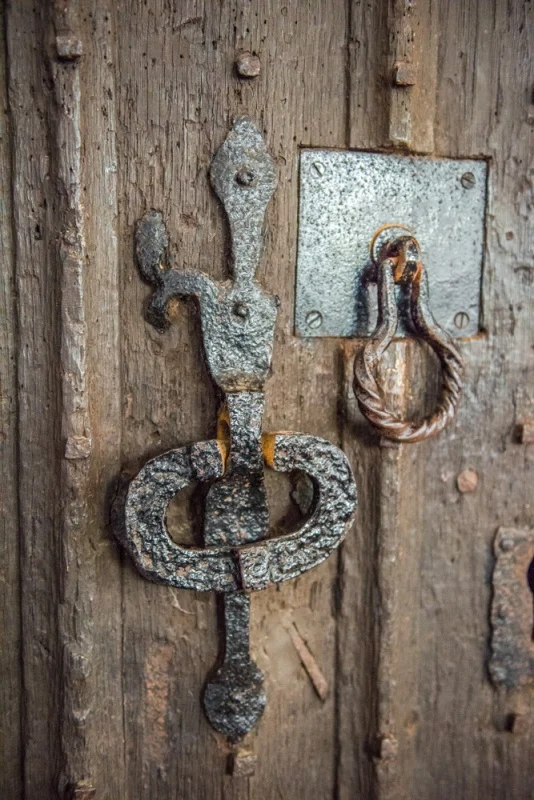 The 13th century door handle
