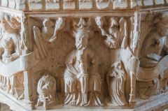 Figure of a king on the font bowl