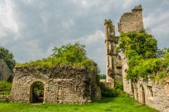 Snape Castle Chapel, Remains of the castle from the Chapel steps
