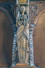 Carving detail on the altar screen