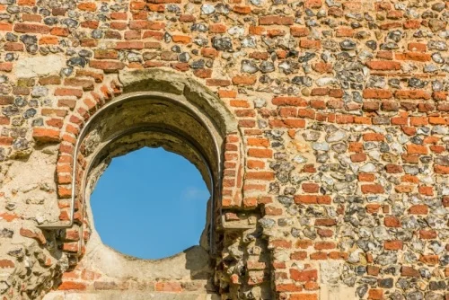 A rounded Tudor window opening