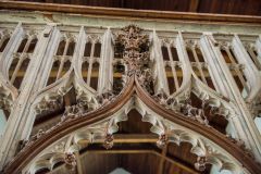 Carving detail on the screen