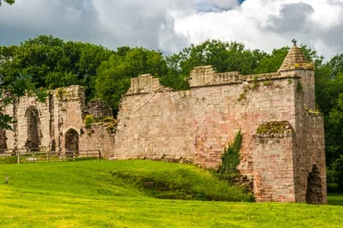 Spofforth Castle
