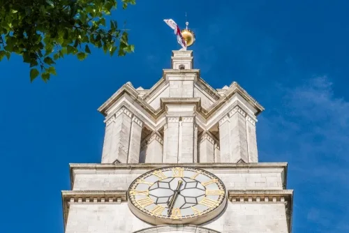 The clock and golden ball navigation aids