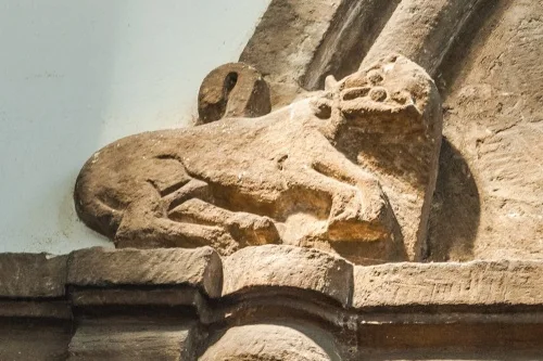 Lion carving, tower arch